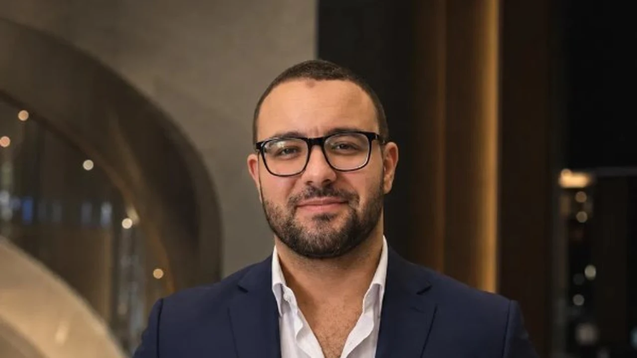أيمن كامل يقود مصر في بطولة أفريقيا لكمال الأجسام 2026